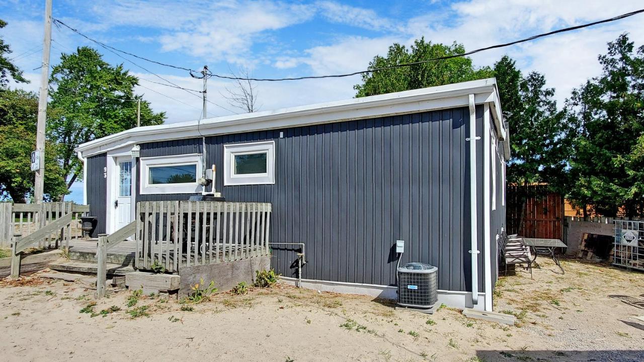 Main Beach River Retreat - Wasaga Beach 1 - Main Strip - 93 Mosley St Extérieur photo