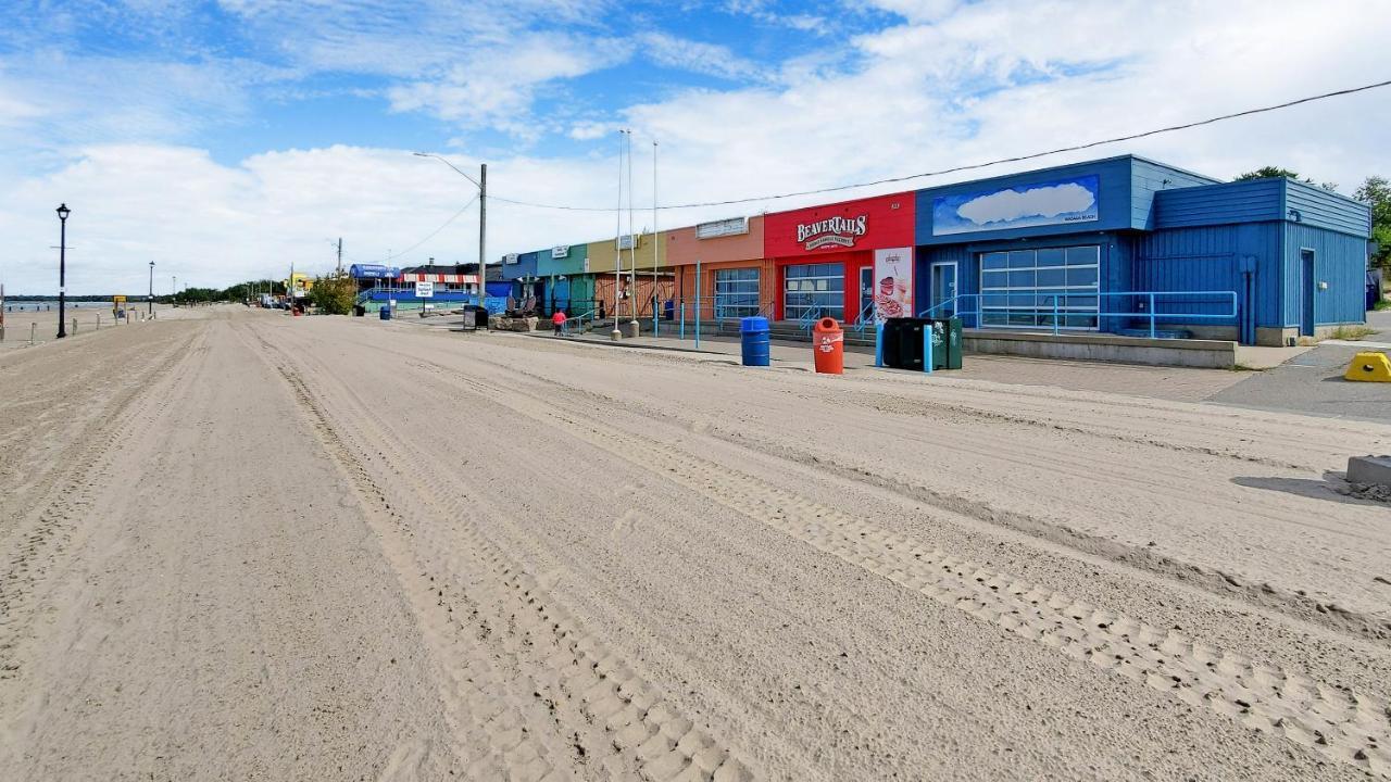 Main Beach River Retreat - Wasaga Beach 1 - Main Strip - 93 Mosley St Extérieur photo
