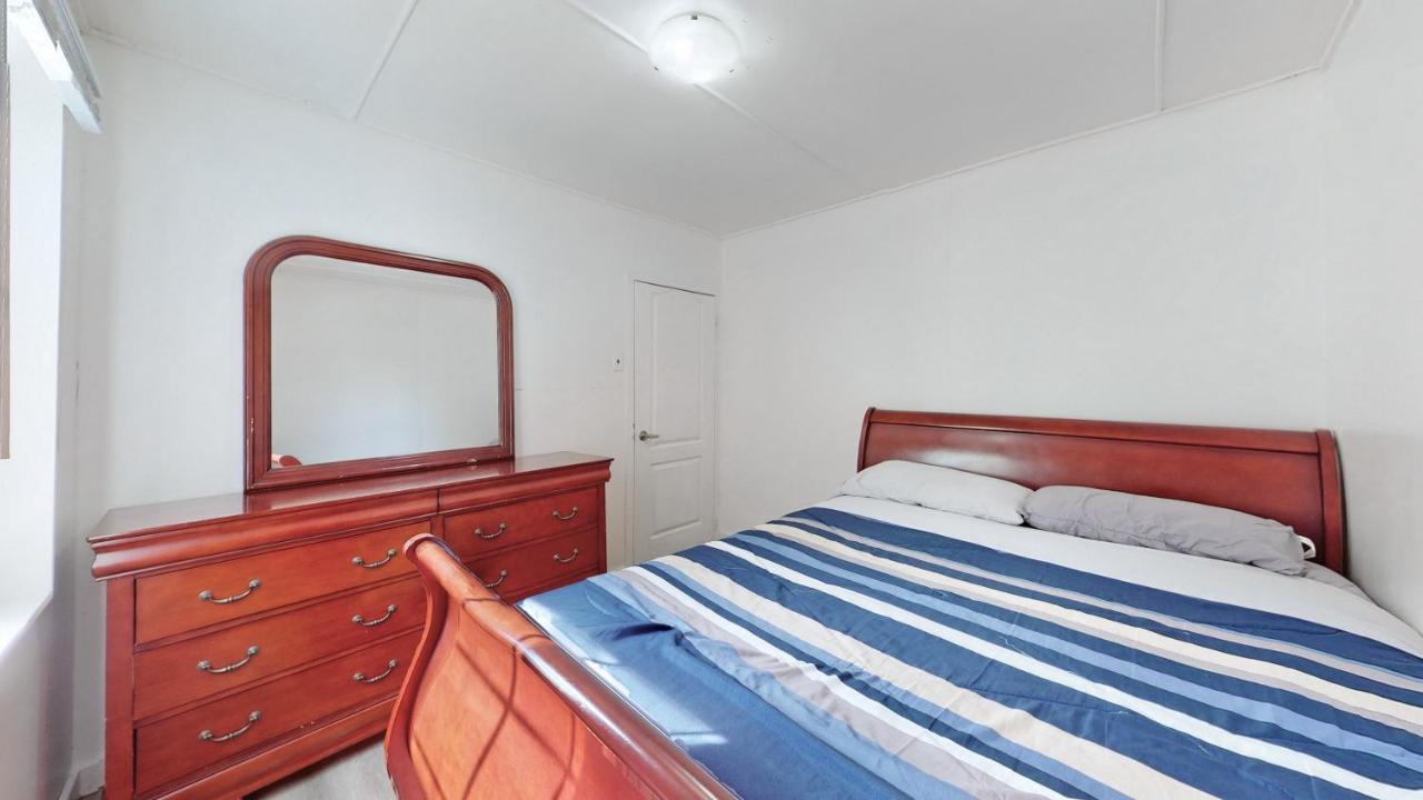 Main Beach River Retreat - Wasaga Beach 1 - Main Strip - 93 Mosley St Extérieur photo
